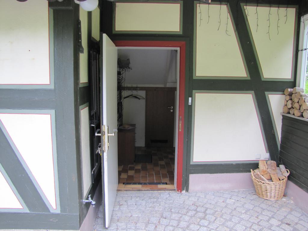 Hof Guttels Waldgasthof Ferienpension โรเทนบวร์ก อัน แดร์ ฟุลดา ภายนอก รูปภาพ