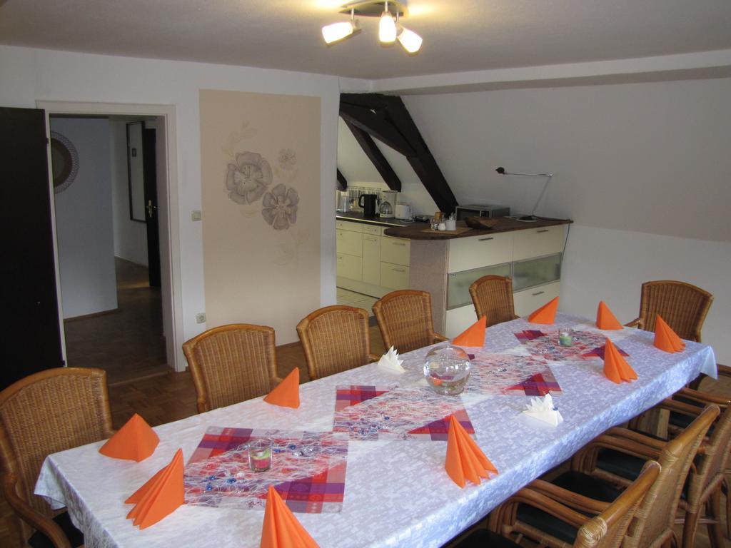 Hof Guttels Waldgasthof Ferienpension โรเทนบวร์ก อัน แดร์ ฟุลดา ห้อง รูปภาพ
