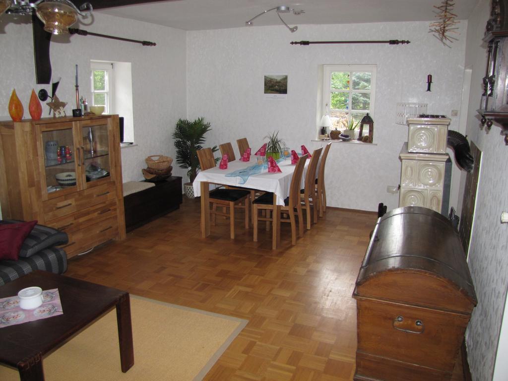 Hof Guttels Waldgasthof Ferienpension โรเทนบวร์ก อัน แดร์ ฟุลดา ห้อง รูปภาพ